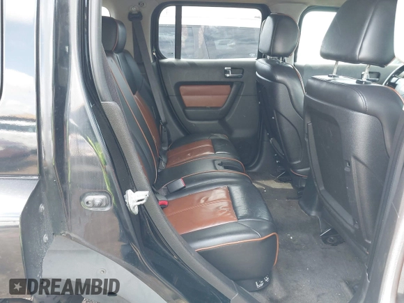 2006 Hummer H3 z VIN 5GTDN136068109909, wystawiony jako IAAI lot #41932541 z przebiegiem 236 737 mil mil oraz . Historia ofert i sprzedaży dostępna na DreamBid. Obrazek 8.