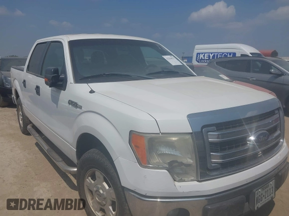 2013 Ford F-150 XL with VIN 1FTEW1CM2DKF61710, listed as a IAAI auction lot 42294937 with 297,904 mi miles and . Bid and sale history available at DreamBid. Image 1.