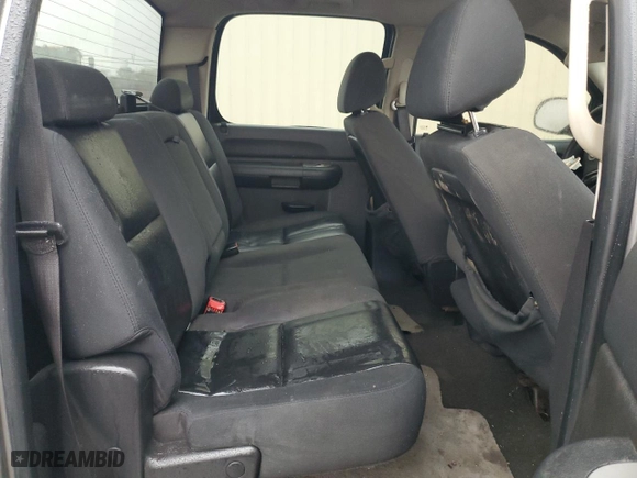 2007 Chevrolet Silverado 1500 LS with VIN 2GCEK13C271731037, listed as a Copart auction lot 84509584 with 250,863 mi miles and Salvage Title. Bid and sale history available at carsss.com. Image 10.