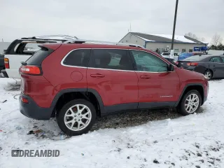 2016 Jeep Cherokee Latitude with VIN 1C4PJMCB9GW130544, listed as a Copart auction lot 45851495 with 147,633 mi miles and Non repairable. Bid and sale history available at DreamBid. Image 3.