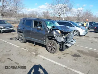2016 Jeep Renegade Latitude with VIN ZACCJBBT9GPC52394, listed as a IAAI auction lot 41503100 with 143,004 mi miles. Bid and sale history available at carsss.com. Image 1.
