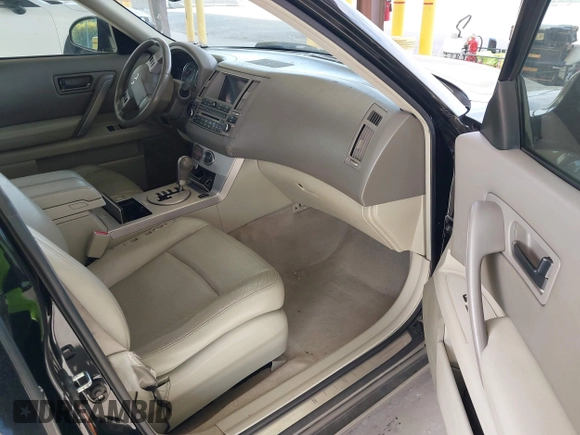 2004 Infiniti FX with VIN JNRAS08W64X215547, listed as a IAAI auction lot 42212876 with 198,706 mi miles and . Bid and sale history available at DreamBid. Image 5.