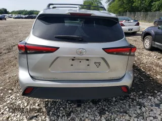 2021 Toyota Highlander XLE with VIN 5TDGZRBH0MS138927, listed as a Copart auction lot 61355215 with 54,864 mi miles and Salvage title. Bid and sale history available at DreamBid. Image 6.