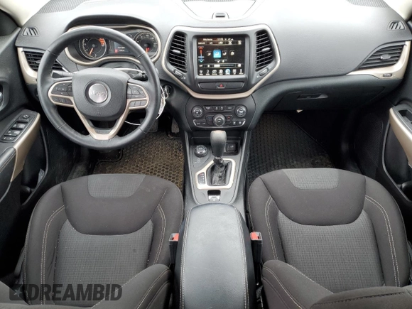 2017 Jeep Cherokee Latitude with VIN 1C4PJMCS8HW576654, listed as a Copart auction lot 50926095 with 47,656 mi miles and Salvage Title. Bid and sale history available at DreamBid. Image 8.