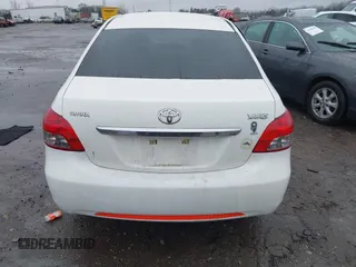 2009 Toyota Yaris z VIN JTDBT903594059923, wystawiony jako IAAI lot #41520883 z przebiegiem 141 366 mil mil oraz . Historia ofert i sprzedaży dostępna na DreamBid. Obrazek 17.
