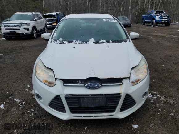 2012 Ford Focus SE with VIN 1FAHP3F23CL295998, listed as a Copart auction lot 53286535 with 132,484 mi miles and Clean Title. Bid and sale history available at DreamBid. Image 5.