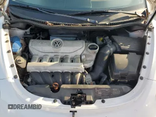 2010 Volkswagen Beetle with VIN 3VWPW3AG7AM014628, listed as a Copart auction lot 61751805 with 67,874 mi miles and Salvage title. Bid and sale history available at DreamBid. Image 11.