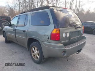 2004 GMC Envoy SLT z VIN 1GKET16S846138341, wystawiony jako IAAI lot #41250239 z przebiegiem 190 812 mil mil oraz . Historia ofert i sprzedaży dostępna na DreamBid. Obrazek 3.