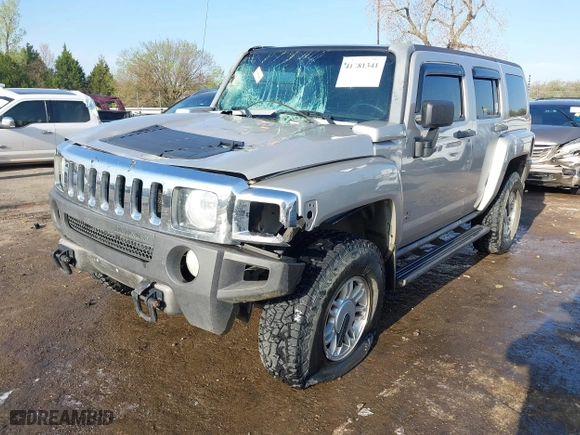 2006 Hummer H3 with VIN 5GTDN136868194546, listed as a IAAI auction lot 41981341 with 128,686 mi miles. Bid and sale history available at carsss.com. Image 18.