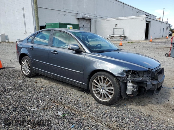 2010 Volvo S40 with VIN YV1382MS7A2491664, listed as a Copart auction lot 53325645 with 53,416 mi miles and Salvage Title. Bid and sale history available at carsss.com. Image 4.
