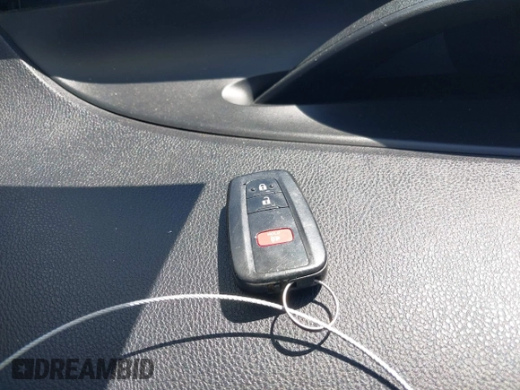 2019 Toyota Prius L Eco z VIN JTDKARFU5K3089070, wystawiony jako IAAI lot #42302536 z przebiegiem 122 911 mil mil oraz . Historia ofert i sprzedaży dostępna na DreamBid. Obrazek 11.