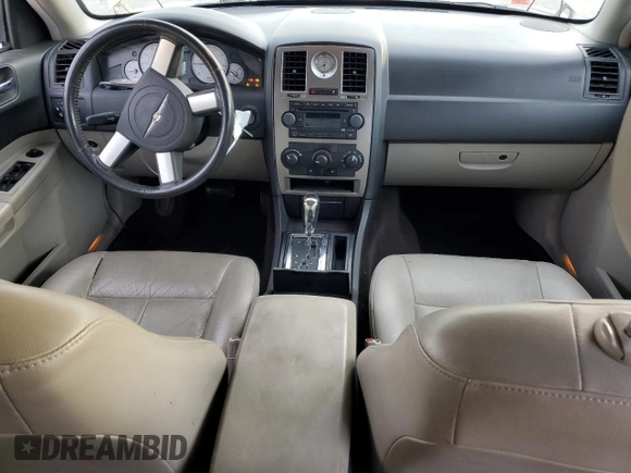 2006 Chrysler 300 Touring with VIN 2C3KK53G96H365178, listed as a Copart auction lot 43570425 with 206,552 mi miles and Salvage Title. Bid and sale history available at carsss.com. Image 8.