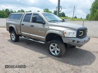 2007 Dodge 1500 Laramie z VIN 1D7HU18277S182772, wystawiony jako IAAI lot #42282881 z przebiegiem 163 790 mil mil oraz . Historia ofert i sprzedaży dostępna na DreamBid. Obrazek 1.