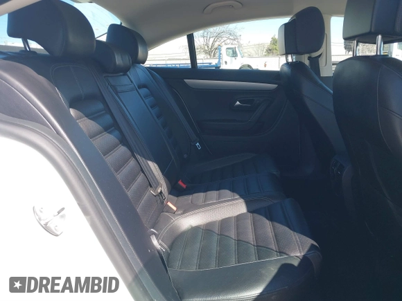 2016 Volkswagen CC Sport with VIN WVWBP7AN7GE500242, listed as a IAAI auction lot 41760893 with 42,401 mi miles. Bid and sale history available at carsss.com. Image 8.