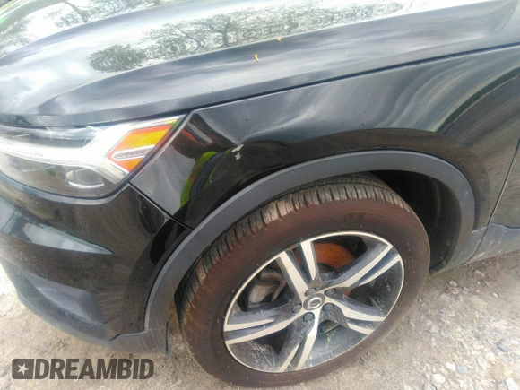 2019 Volvo XC40 R-Design z VIN YV4162UM7K2078081, wystawiony jako IAAI lot #41808014 z przebiegiem 204 223 mil mil oraz . Historia ofert i sprzedaży dostępna na DreamBid. Obrazek 6.