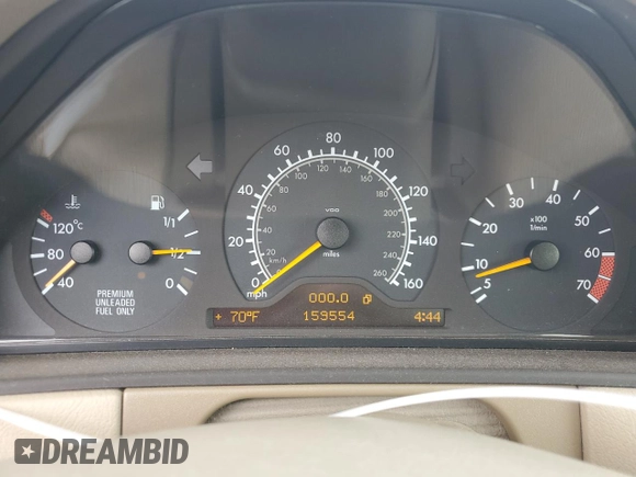 1998 Mercedes-Benz E-Class with VIN WDBJF65F2WA655345, listed as a Copart auction lot 81638574 with 159,554 mi miles and Clean Title. Bid and sale history available at carsss.com. Image 9.
