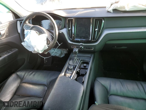 2018 Volvo XC60 Momentum с VIN LYVA22RK6JB069830, выставлен на аукционе Copart как лот 41773915 с пробегом 111 870 миль миль и Списание • Salvage title. История ставок и продаж доступна на DreamBid. Изображение 8.