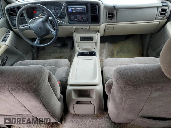 2001 Chevrolet Suburban LS with VIN 3GNEC16T11G166021, listed as a Copart auction lot 46062145 with 309,029 mi miles and Salvage Title. Bid and sale history available at carsss.com. Image 8.
