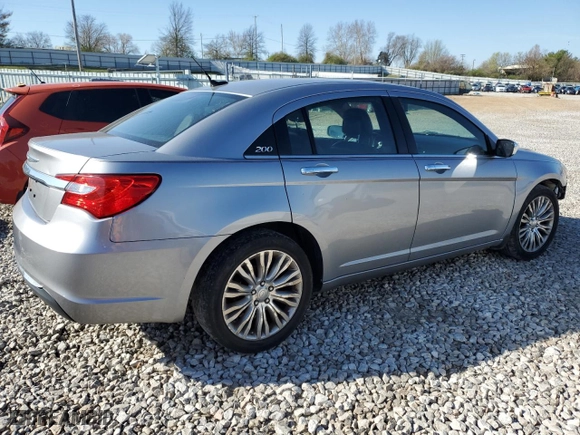 2013 Chrysler 200 Limited with VIN 1C3CCBCG3DN524684, listed as a Copart auction lot 50591785 with 155,384 mi miles and Clean Title. Bid and sale history available at carsss.com. Image 3.
