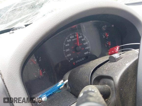 2004 Ford F-150 XL with VIN 1FTRF14W14NB97084, listed as a IAAI auction lot 42243709 with Not provided miles and . Bid and sale history available at DreamBid. Image 7.