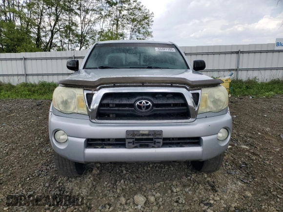 2005 Toyota Tacoma z VIN 5TEMU52N35Z126145, wystawiony jako Copart lot #55391105 z przebiegiem 150 046 mil mil oraz Szkoda całkowita • Salvage title. Historia ofert i sprzedaży dostępna na DreamBid. Obrazek 5.