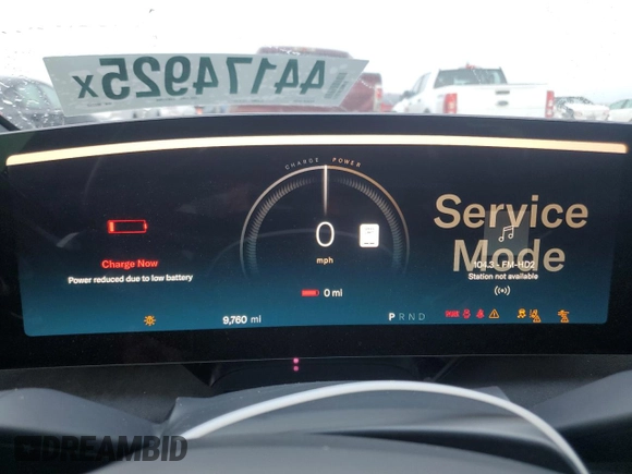 2023 Lucid Air Grand Touring z VIN 50EA1GBA4PA002253, wystawiony jako Copart lot #44174925 z przebiegiem 9760 mil mil oraz Tytuł czysty. Historia ofert i sprzedaży dostępna na DreamBid. Obrazek 9.