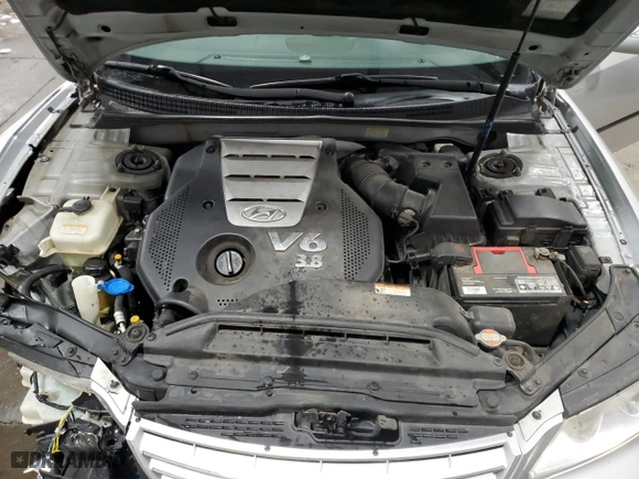 2008 Hyundai Azera Limited with VIN KMHFC46F68A290427, listed as a Copart auction lot 72629054 with 195,482 mi miles and Salvage Title. Bid and sale history available at carsss.com. Image 11.