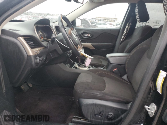 2017 Jeep Cherokee Latitude with VIN 1C4PJLCS6HW641690, listed as a Copart auction lot 44922935 with 143,024 mi miles and Salvage Title. Bid and sale history available at carsss.com. Image 7.