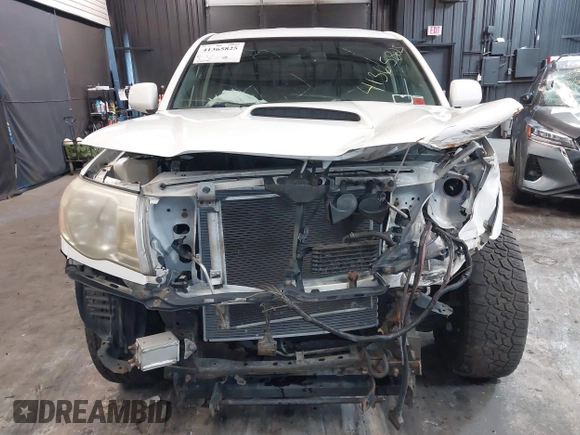 2009 Toyota Tacoma with VIN 5TEMU52N89Z620734, listed as a IAAI auction lot 41365825 with 336,070 mi miles and . Bid and sale history available at DreamBid. Image 12.