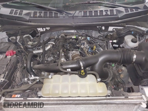 2020 Ford F-150 XL с VIN 1FTEW1EP1LFB12162, выставлен на аукционе IAAI как лот 41211017 с пробегом 82 920 миль миль и . История ставок и продаж доступна на DreamBid. Изображение 10.