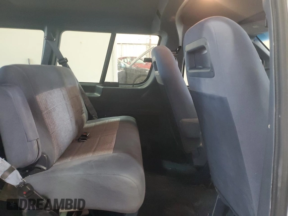 1997 Ford Aerostar с VIN 1FMDA31UXVZC24831, выставлен на аукционе Copart как лот 46529815 с пробегом 116 123 миль миль и Списание • Salvage title. История ставок и продаж доступна на DreamBid. Изображение 11.