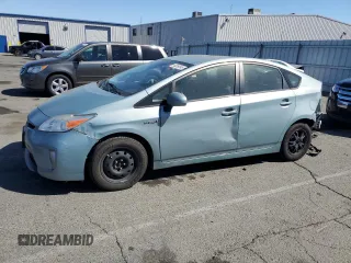 2015 Toyota Prius Four with VIN JTDKN3DU3F1920667, listed as a Copart auction lot 64059095 with 142,302 mi miles and Salvage title. Bid and sale history available at DreamBid. Image 1.