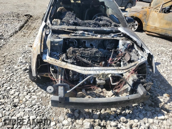 2008 Chrysler Sebring LX with VIN 1C3LC46K68N103950, listed as a Copart auction lot 48331015 with 0 mi miles and Salvage Title. Bid and sale history available at carsss.com. Image 5.