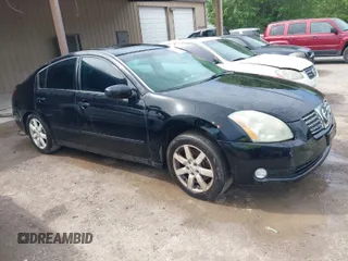 2006 Nissan Maxima 3.5 SL with VIN 1N4BA41E56C837718, listed as a IAAI auction lot 42007123 with 252,049 mi miles. Bid and sale history available at carsss.com. Image 1.