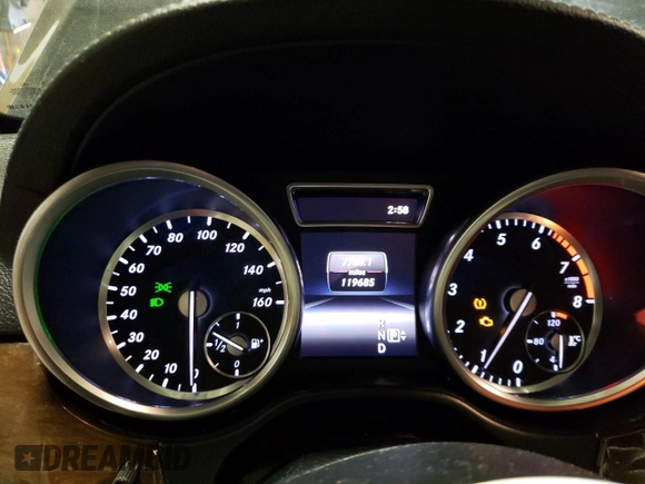 2015 Mercedes-Benz GL-Class GL 450 with VIN 4JGDF6EE0FA530264, listed as a Copart auction lot 41140443 with 119,685 mi miles. Bid and sale history available at carsss.com. Image 9.