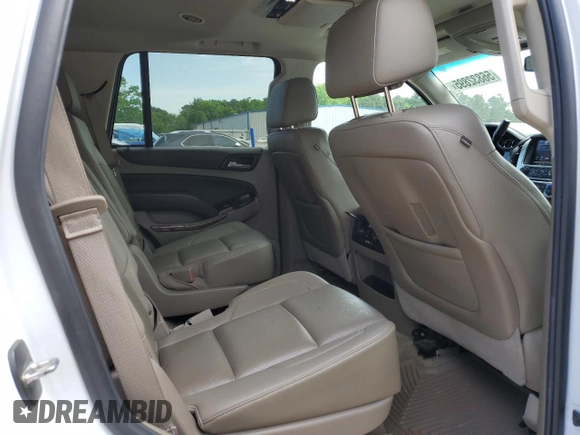 2016 Chevrolet Tahoe LTZ z VIN 1GNSKCKC4GR208861, wystawiony jako Copart lot #56832895 z przebiegiem 132 982 mil mil oraz Szkoda całkowita • Salvage title. Historia ofert i sprzedaży dostępna na DreamBid. Obrazek 12.