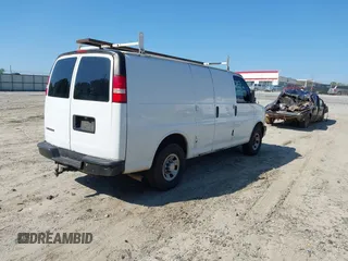 2009 Chevrolet Express Cargo Van with VIN 1GCGG25C791125061, listed as a IAAI auction lot 42131397 with 247,397 mi miles. Bid and sale history available at carsss.com. Image 4.