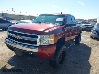 2007 Chevrolet Silverado 1500 Work Truck with VIN 1GCEC19C07Z513822, listed as a IAAI auction lot 41573741 with 175,191 mi miles. Bid and sale history available at carsss.com. Image 17.