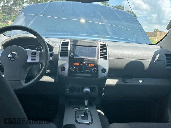 2020 Nissan Frontier SV with VIN 1N6ED0EA7LN711453, listed as a Copart auction lot 64101035 with 149,918 mi miles and Clean title. Bid and sale history available at DreamBid. Image 9.
