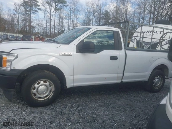 2019 Ford F-150 XL with VIN 1FTMF1CB5KKC45676, listed as a IAAI auction lot 41526334 with 220,464 mi miles. Bid and sale history available at carsss.com. Image 14.
