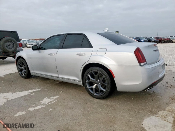 2021 Chrysler 300 with VIN 2C3CCABG2MH545658, listed as a Copart auction lot 51096045 with 72,842 mi miles and Salvage Title. Bid and sale history available at carsss.com. Image 2.
