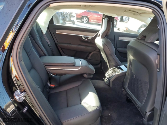2023 Volvo S90 Plus with VIN LVY062MN0PP351307, listed as a Copart auction lot 40932624 with 6,018 mi miles. Bid and sale history available at carsss.com. Image 10.