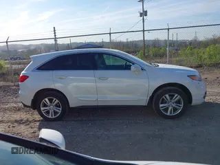2015 Acura RDX Tech Pkg with VIN 5J8TB4H55FL015973, listed as a IAAI auction lot 42075177 with 134,011 mi miles. Bid and sale history available at carsss.com. Image 14.