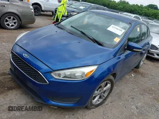 2018 Ford Focus SE z VIN 1FADP3F21JL212029, wystawiony jako IAAI lot #42258350 z przebiegiem 91 939 mil mil oraz . Historia ofert i sprzedaży dostępna na DreamBid. Obrazek 18.