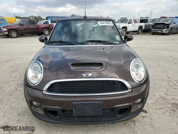 2011 MINI Cooper Convertible s with VIN WMWZP3C58BTX83725, listed as a Copart auction lot 44418965 with NaN miles and Salvage Title. Bid and sale history available at carsss.com. Image 5.