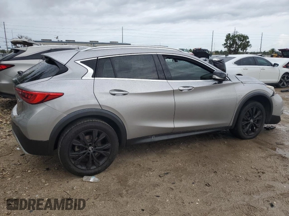 2017 Infiniti QX30 Premium with VIN SJKCH5CR6HA025128, listed as a Copart auction lot 55146374 with 92,547 mi miles and Salvage Title. Bid and sale history available at carsss.com. Image 3.