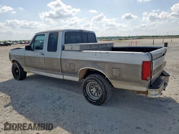 1993 Ford F-150 с VIN 1FTEX15N1PKA32563, выставлен на аукционе Copart как лот 59503795 с пробегом 227 437 миль миль и Списание • Salvage title. История ставок и продаж доступна на DreamBid. Изображение 2.