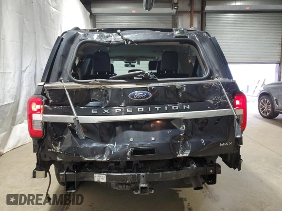 2023 Ford Expedition Max XLT с VIN 1FMJK1J86PEA50225, выставлен на аукционе Copart как лот 49811295 с пробегом 45 389 миль миль и Чистый • Clean title. История ставок и продаж доступна на DreamBid. Изображение 6.