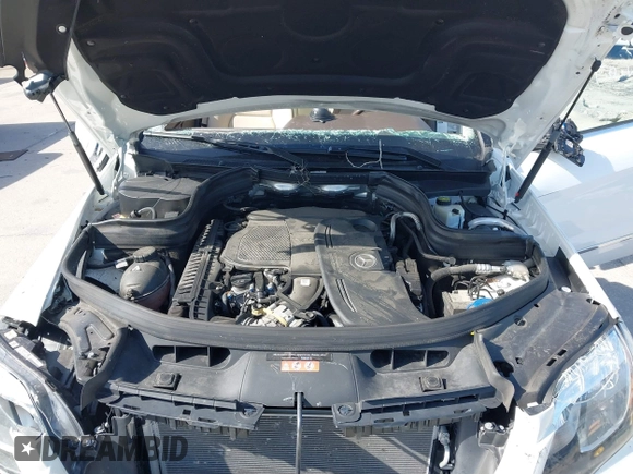 2015 Mercedes-Benz GLK 350 with VIN WDCGG5HB4FG411764, listed as a IAAI auction lot 41954685 with Not Provided miles and . Bid and sale history available at DreamBid. Image 10.