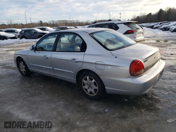 2000 Hyundai Sonata GLS with VIN KMHWF35V0YA224725, listed as a Copart auction lot 46110805 with 82,863 mi miles and Clean Title. Bid and sale history available at carsss.com. Image 2.